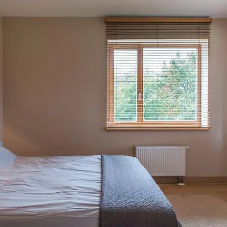 Apartmán Stunning 2 Bedroom In Quite Part Of Riga