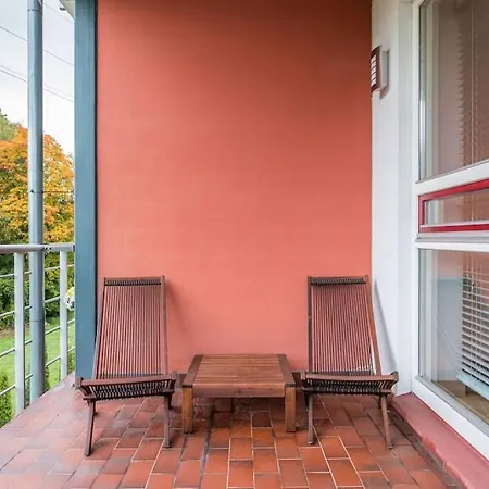 Stunning 2 Bedroom In Quite Part Of