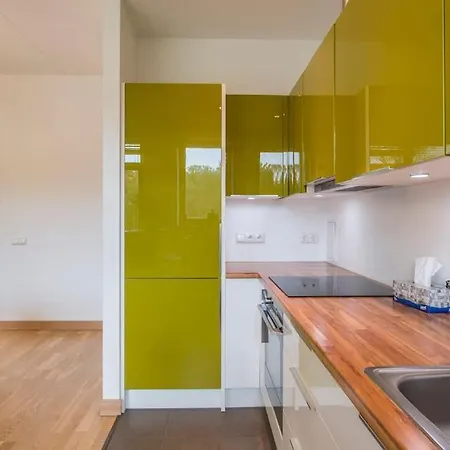 Διαμέρισμα Stunning 2 Bedroom In Quite Part Of