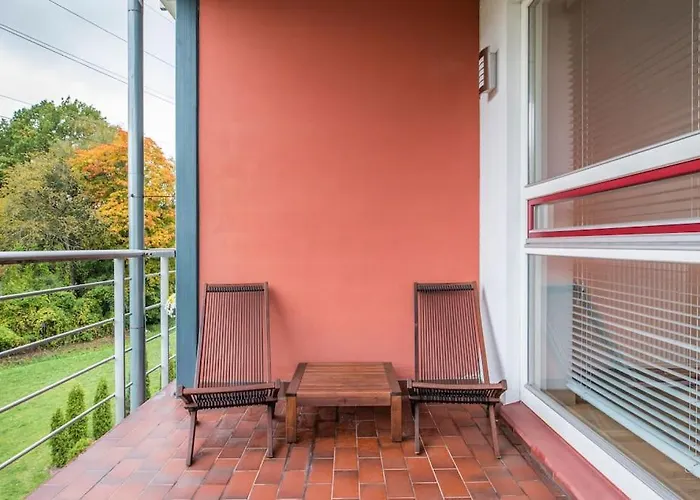 Stunning 2 Bedroom In Quite Part Of